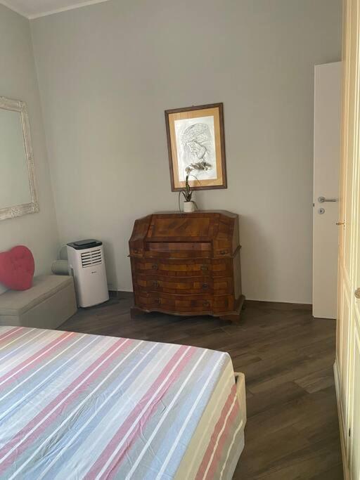 Appartamento Unposto dove la Luna si mostra nuda Genova Esterno foto